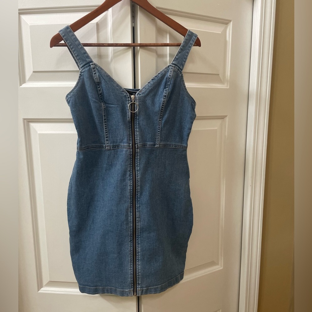 H&M Denim Dress - Size 6 Women’s